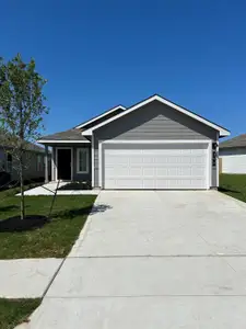 New construction Single-Family house 305 Pickel Dr, Rockdale, TX 76567 plan Amber - image