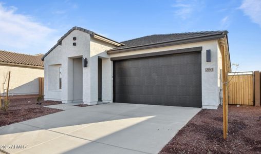 New construction Single-Family house 3841 S 233Rd Ln, Buckeye, AZ 85326 Clyde- photo 2 2