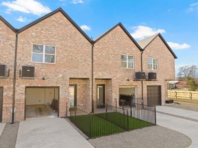 New construction Townhouse house 196 W 17Th St, Mount Pleasant, TX 75455 - image