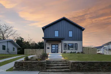 New construction Single-Family house 907 N Elizabeth St, Durham, NC 27701 - image