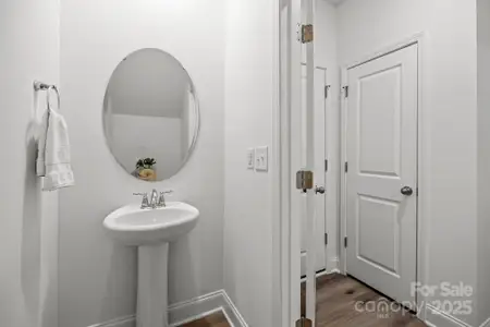 New construction Townhouse house 5004 Cherry Gum Ct, Matthews, NC 28105 - image 2