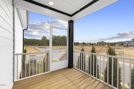 New construction Single-Family house 2400 Adrift Rd, Fuquay Varina, NC 27526 plan Dylan - image 3