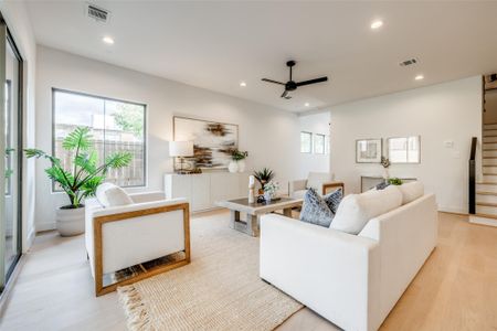 New construction Single-Family house 7512 Shadyvilla Ln, Houston, TX 77055 - image 14