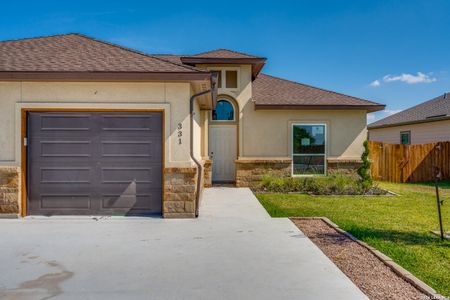 New construction Condo house 345 Navarro Wy, Unit #25 A & B, Seguin, TX 78155 - image