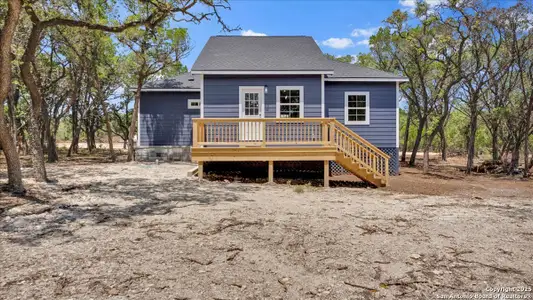 New construction Single-Family house 248 Brushy Creek Trl, Bandera, TX 78003 - image