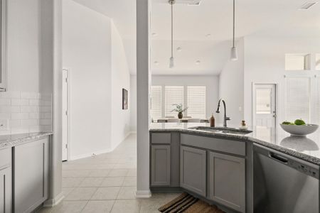 New construction Single-Family house 469 Durian Lp, Buda, TX 78610 null- photo 13 13