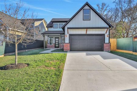 New construction Single-Family house 515 Moore St, Tomball, TX 77375 - photo 0