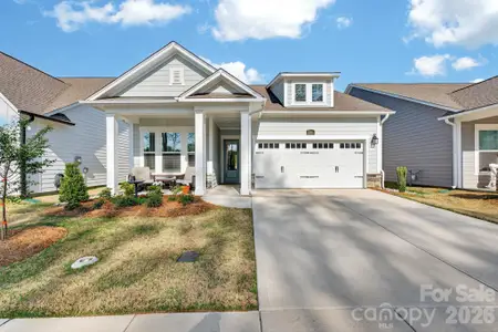 New construction Single-Family house 1030 Idyllic Ln, Waxhaw, NC 28173 - image
