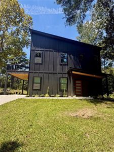 New construction Single-Family house 40 Seals Ave, Shepherd, TX 77371 - image