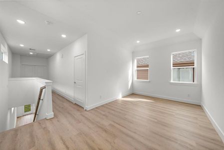New construction Single-Family house 5238 Larkin St, Houston, TX 77007 null- photo 21 21