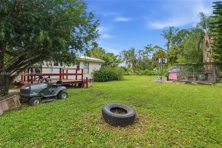 New construction Mobile Home house 868 Avalon Ave, Labelle, FL 33935 - image