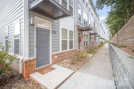 New construction Townhouse house 4004 Capital Ridge Ct, Charlotte, NC 28205 - image