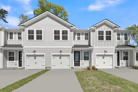 New construction Townhouse house 111 Berry Shoals Dr, Summerville, SC 29485 plan Chartwell - image