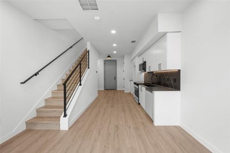 New construction Condo house 634 Central Pkwy, Unit 1214, New Braunfels, TX 78130 - image 14