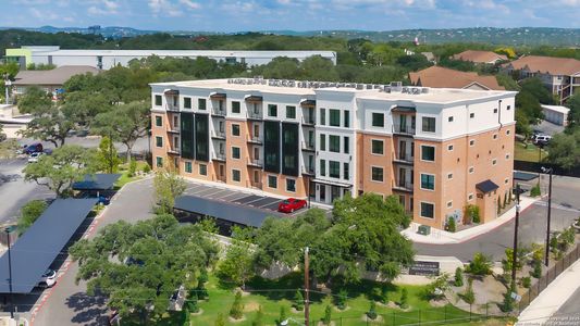 New construction Condo house 10899 S Hausman, Unit 311, San Antonio, TX 78250 - image
