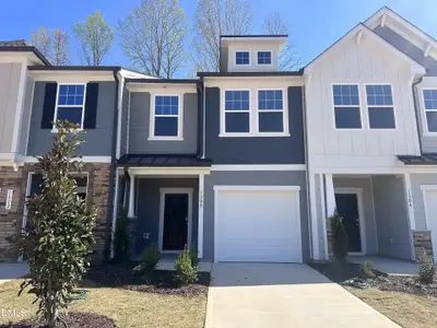 New construction Townhouse house 1308 Hammond Dr, Mebane, NC 27302 - image