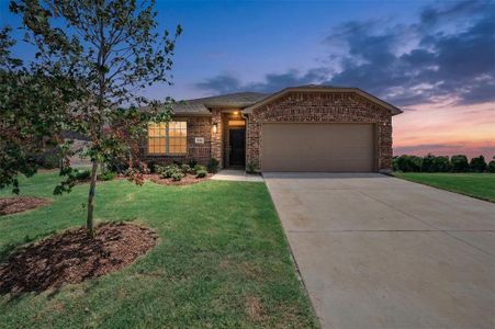 New construction Single-Family house 3808 Arrowchop Dr, Caddo Mills, TX 75135 plan Hickory | Fox Landing - image