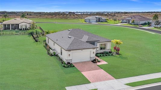 New construction Single-Family house 400 Adams View Ln, Auburndale, FL 33823 - image