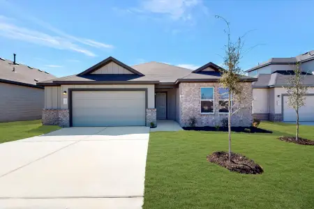 New construction Single-Family house 19905 Hirono Dr, Manor, TX 78653 plan Moscoso - Smart Series - image