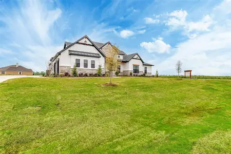 New construction Single-Family house 104 Aiden Dr, Waxahachie, TX 75165 - image