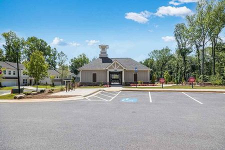 New construction Single-Family house 5510 Linfield Ct, Cumming, GA 30028 plan Easton - image