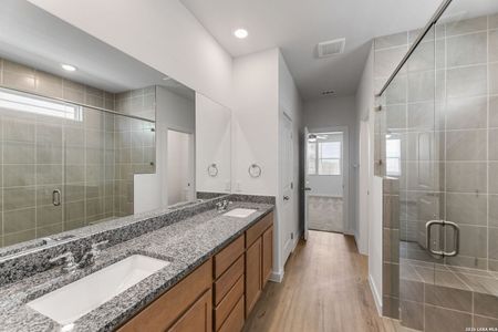 New construction Single-Family house 763 Langston Ln, New Braunfels, TX 78130 plan Hondo - image 3