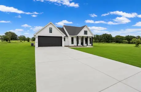 New construction Single-Family house 252 Jimmy Ln, Millsap, TX 76066 - image