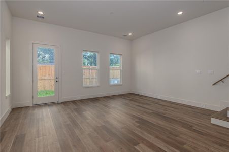 New construction Single-Family house 879 Rachel St, Unit B, Houston, TX 77091 - image 9