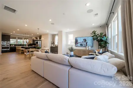 New construction Townhouse house 4008 Cue Ct, Charlotte, NC 28205 - image