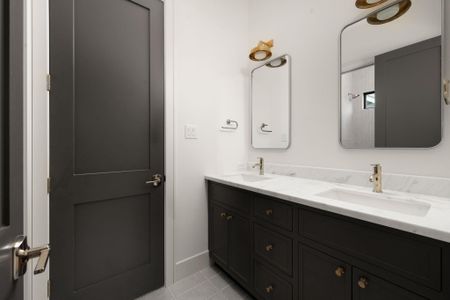 New construction Single-Family house 709 E 17Th St, Houston, TX 77008 - image 12