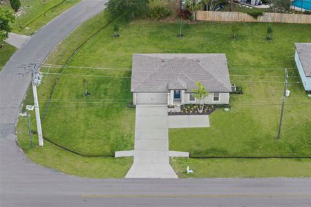 New construction Single-Family house 1021 Se Floresta Dr, Port Saint Lucie, FL 34983 Vero- photo 0