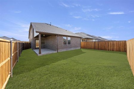 New construction Single-Family house 1408 Martingale Ln, Forney, TX 75126 McKellar Homeplan- photo 41 41