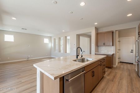 New construction Single-Family house 375 E Bracciano Ave, Queen Creek, AZ 85140 null- photo 7 7