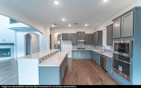 New construction Single-Family house 21202 Harbor Green Ln, Cypress, TX 77433 plan Laguna II - image 4