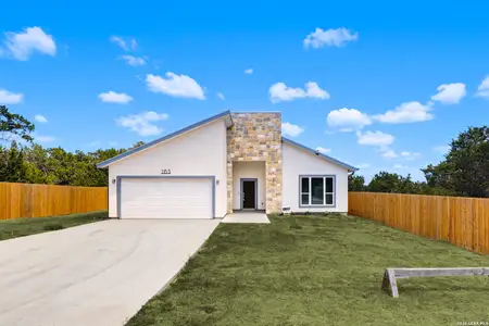 New construction Single-Family house 163 Remington, Spring Branch, TX 78070 - image