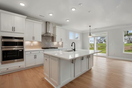 New construction Single-Family house 2020 Embassy Ct, Charlotte, NC 28213 Davidson- photo 19 19