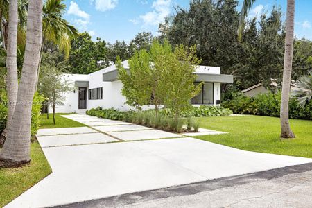 New construction Single-Family house 1015 Ne 114Th St, Biscayne Park, FL 33161 - image
