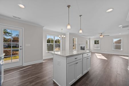 New construction Single-Family house 709 Oleander Dr, Greenville, NC 27858 plan Rockbridge - image 12