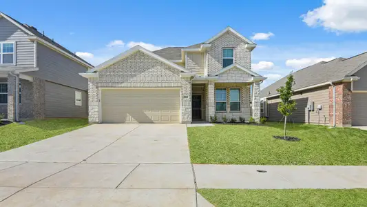 New construction Single-Family house 908 Propeller Pkwy, Fort Worth, TX 76131 The Salerno- photo 0