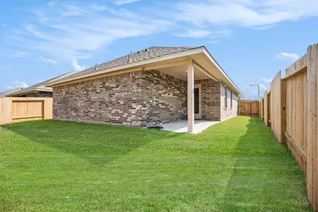 New construction Single-Family house 428 Bryan Wy, Angleton, TX 77515 plan 1717 - image