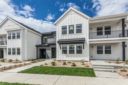 New construction Condo/Apt house 505 N Aria Way, Fort Collins, CO 80524 - photo 1 1