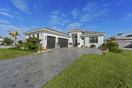 New construction Single-Family house 2044 Se Mosaic Blvd, Port St. Lucie, FL 34984 - image
