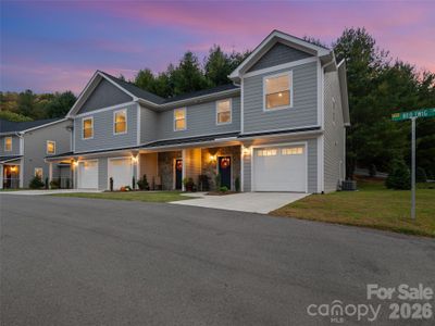 New construction Townhouse house 100 Red Twig Ln, Unit 101, Burnsville, NC 28704 - image