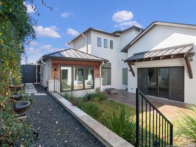 New construction Single-Family house 35 Dominion Hts, San Antonio, TX 78257 - image