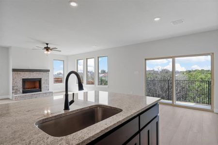 New construction Single-Family house 141 Mesa Dr, Glen Rose, TX 76043 null- photo 8 8