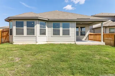 New construction Single-Family house 119 Barton Pt, Cibolo, TX 78108 plan The Briscoe (820) - image