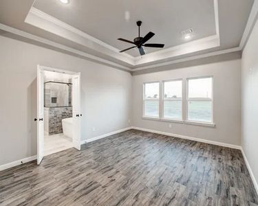 New construction Single-Family house 1313 Sanger Drive, Springtown, TX 76082 - photo 15 15