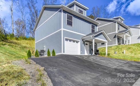New construction Single-Family house 104 Northbend Dr, Asheville, NC 28804 - image