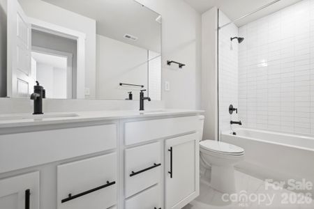 New construction Townhouse house 8006 Sansom Cir, Charlotte, NC 28213 - image 12