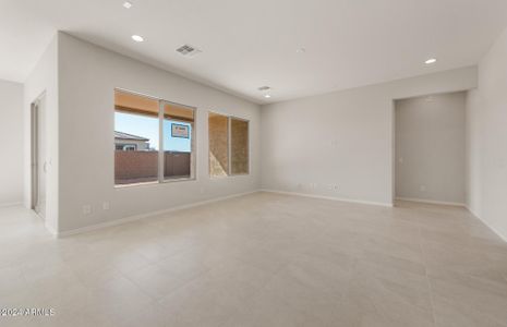 New construction Single-Family house 16683 W Saguaro Park Ln, Surprise, AZ 85387 Coventry- photo 7 7